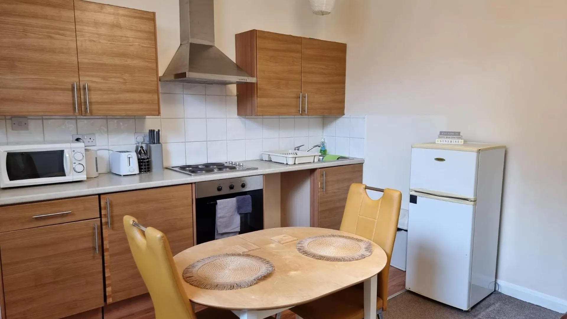 Loliz Pamper Palace Nottingham Apartamento