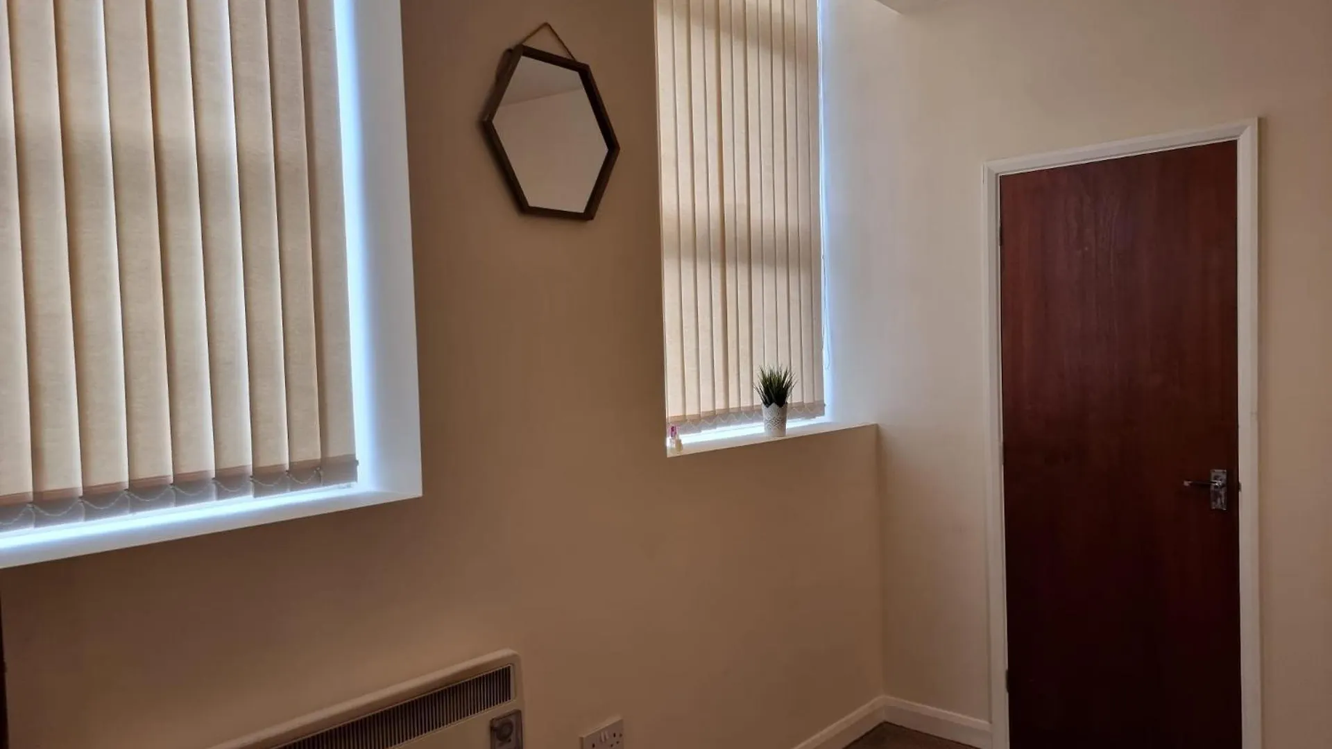 Apartamento Loliz Pamper Palace Nottingham